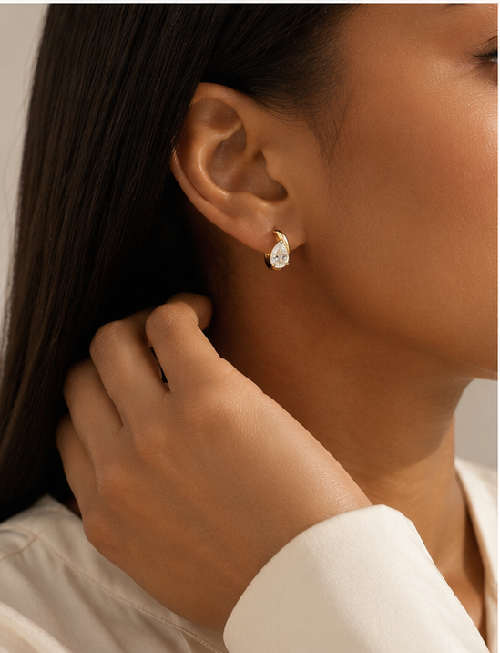 Hoop Earring in Moissanite